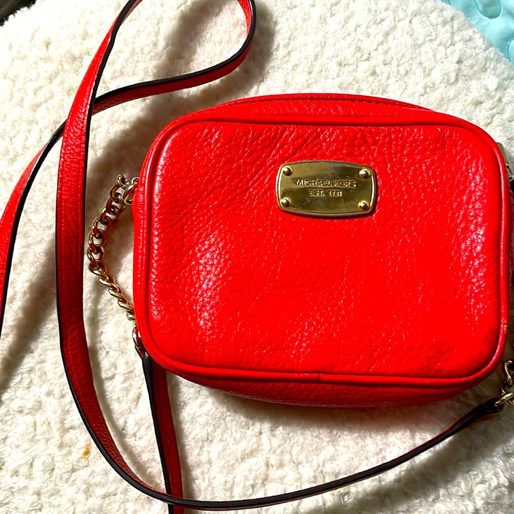 Michael kors crossbody purse